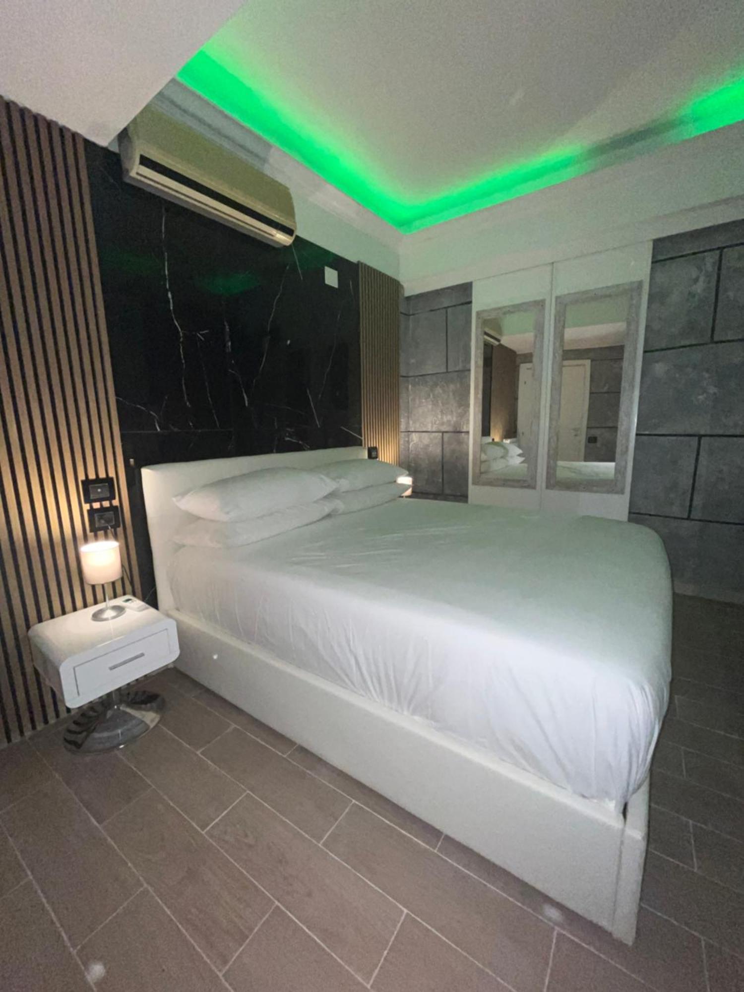 The Spa Suite Roma Exterior foto